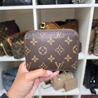 Image 1 of Shortie Wallet Style 4