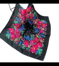 Image 3 of Sitty scarf