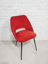 Chaise moumoute rouge