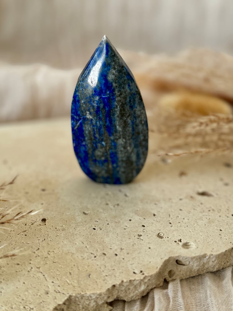Image of Lapis Lazuli Teardrop