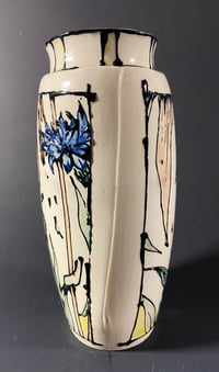 Image 4 of “Cornflower” vase