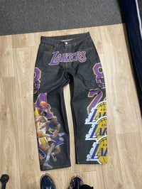 Image 1 of Kobe 1/1 size 32 