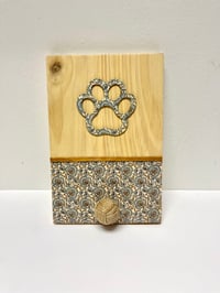 Image 3 of Colgador PAW DECO