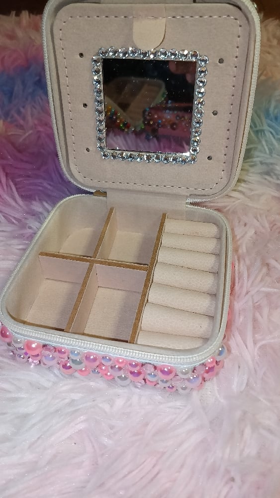 Image of Light Pink Jewelry Box