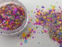 Image 4 of Piñata  glitter mix