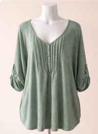 Image 6 of New 3X Kim Roger’s Top #741*12