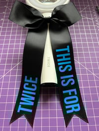 Image 2 of Twice Skinny Lightstick/Hair Bows