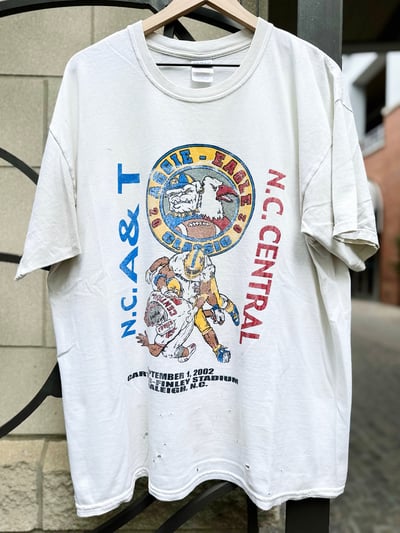 Image of 2002 Vintage “NC A&T VS NCCU - AGGIE/EAGLE CLASSIC” HBCU TEE, SIZE: XL