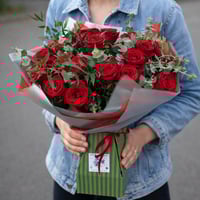 Image 1 of Naomi roses 