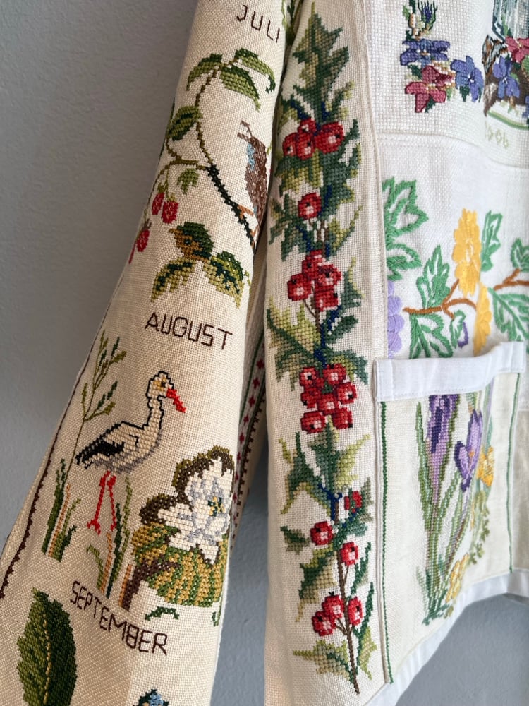 Image of Bird jacket (small)