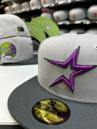 Image 1 of New Era 59Fifty Gameboy