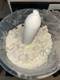 Image 1 of 1L Regular Lab Bottle 