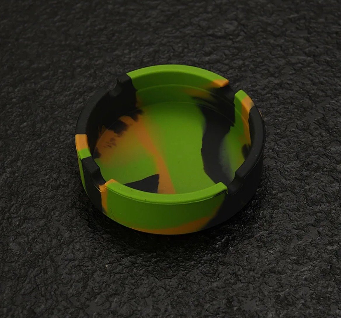 Image of Ashetray glow in the dark