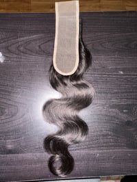 Image 2 of 14 inch 2x6 body wave lace closure