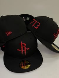 Image 8 of New Era 59Fifty “Bloodline” Rockets