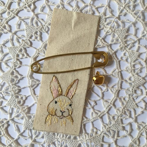 Image of Broche "Lapin" Happy New Year