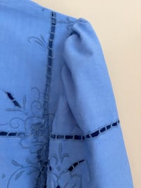 Image 11 of Blue puff sleeve (L)