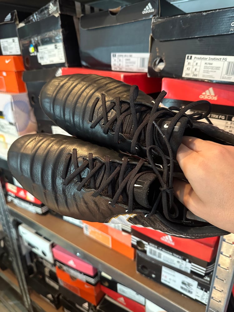 Image of Nike Tiempo VII FG BLACK