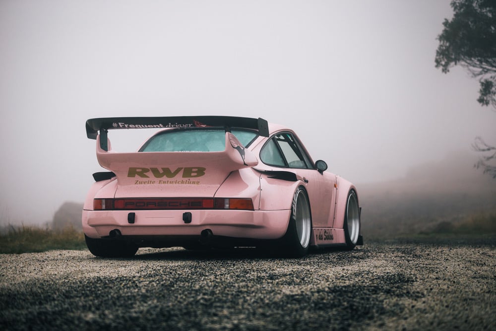 Image of 1/64 RWB Southern Cross (Tarmac Works)