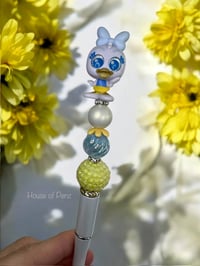 Image 5 of Pastel Daisy Pen
