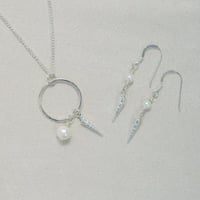 Image 3 of Silver Spiral Shell & Freshwater Pearl Set