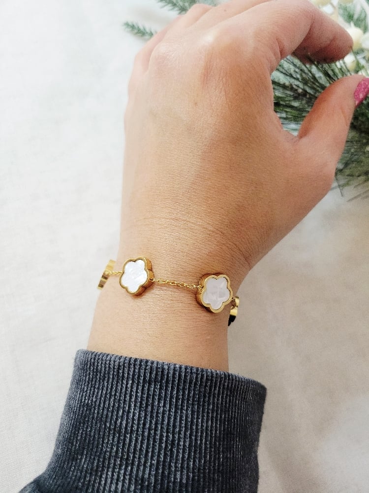Image of Mother of Pearl Bracelet 