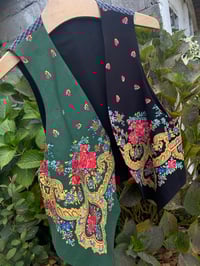 Image 5 of Chaleco feito a man. FOLIADA 129. Talla M/L