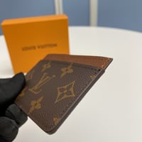 Image 1 of Lou Cardholder