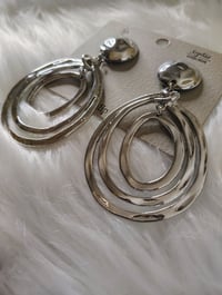 Image 2 of SANAA SILVER HOOP CLIP