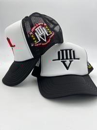 Image 4 of LVL3 NYC BLACK & WHITE TRUCKER HAT*