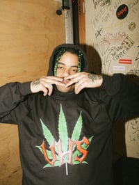 Image 1 of VHS 420 WEED SHIRT ZWART