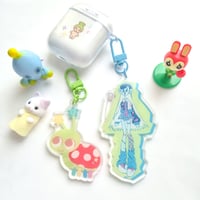 frankie & bbug acrylic keychains