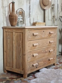 Image 1 of La jolie commode 
