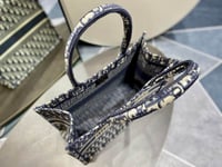 Image 9 of CD book totes