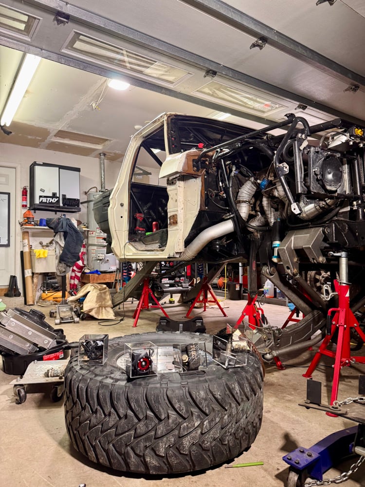 Filthy F100 legacy in a cube