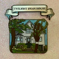 Image 2 of 2023 Twilight Swan House