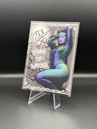 CATWOMAN HALLOWEEN SIGNED TRADING CARD