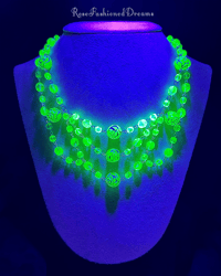 Image 4 of Ornate Uranium Waterfall Necklace