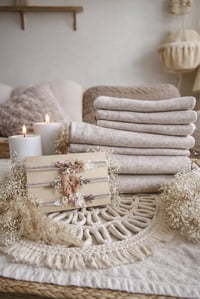 Image 3 of fond + wrap + headband beige clair marbré