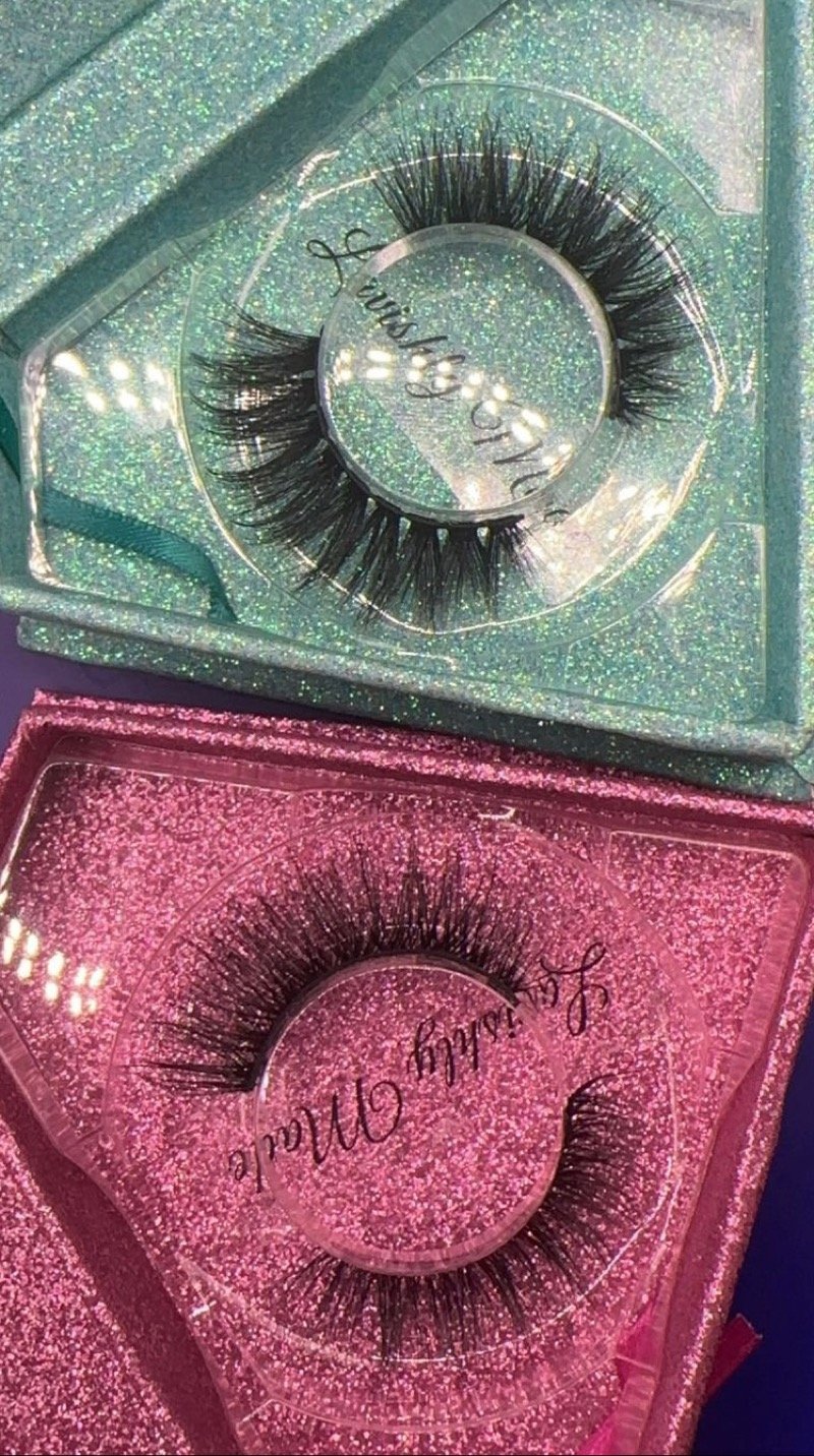 Image of Lavish lashes 