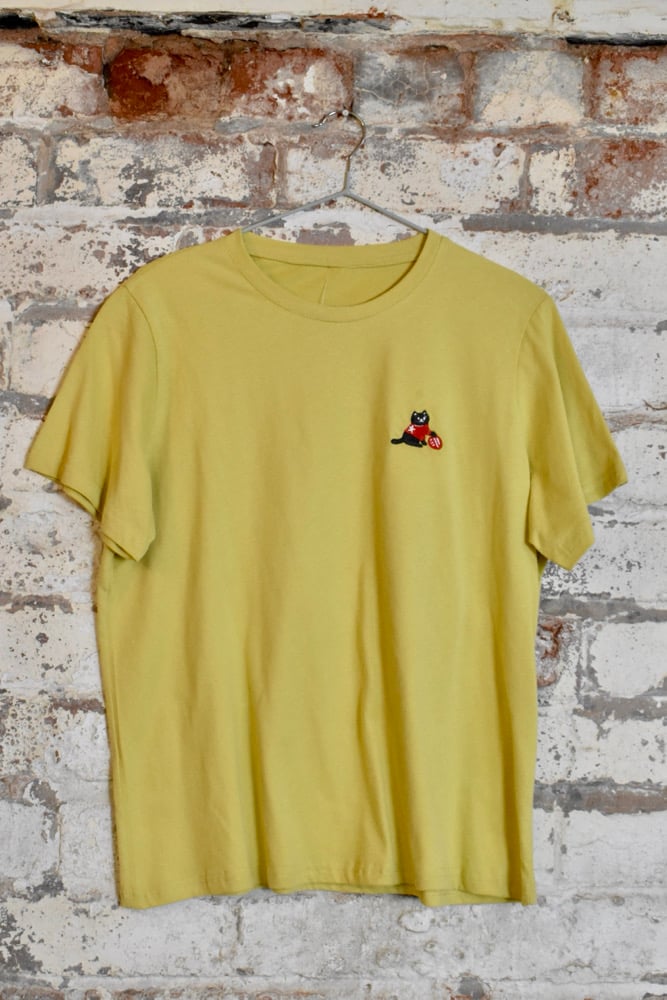 Image of Yellow Black Cat T-shirt 