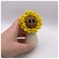 Image 3 of Large Sunflower 10 cm