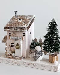 Image 4 of Comfort & Joy Cottage