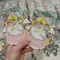 Image 7 of Inflorescence enamel pin 