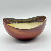 Image 2 of Medium Serving Bowl 1