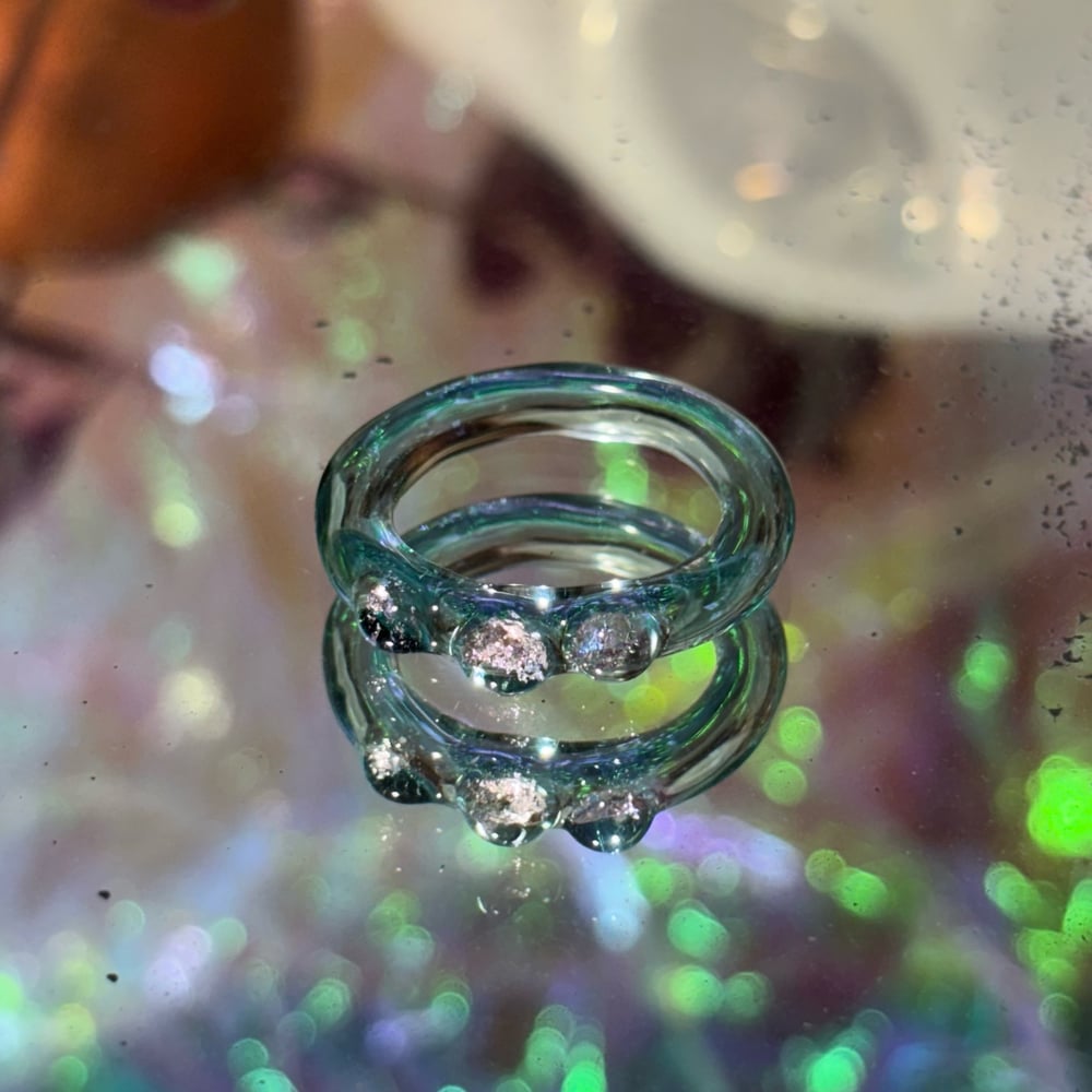 Image of simple sea green band