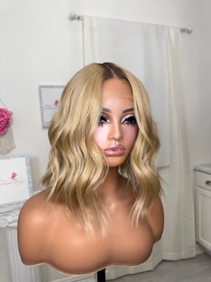 Image of Beige bob (ready to ship) 