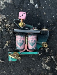 Image 2 of TEAL AND PINK SH LINER 922