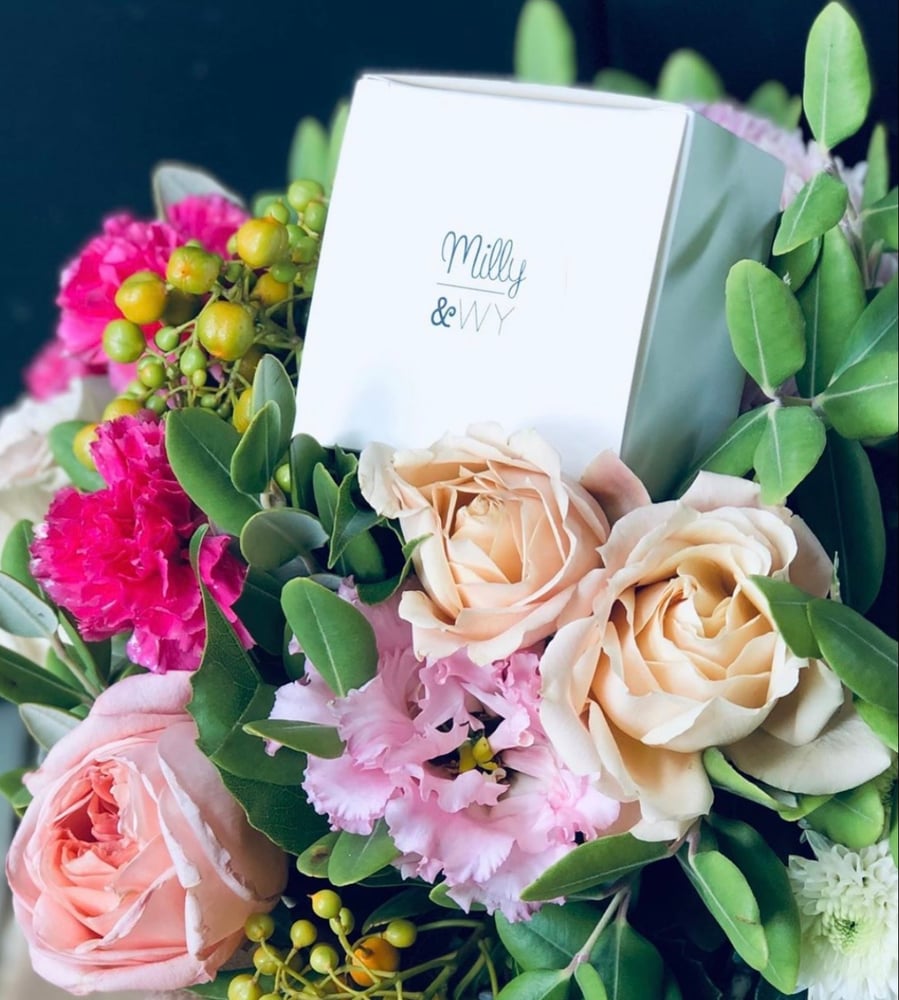 Image of Matte Black/Matte White Signature Travel Soy Candle 225gm