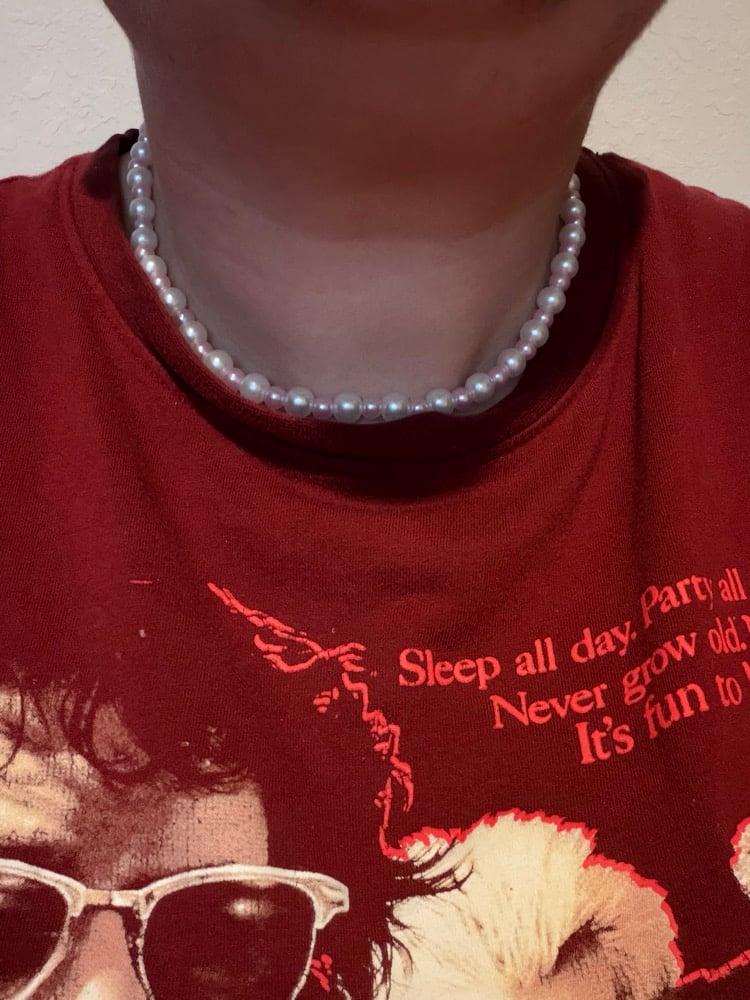 Pearly Choker